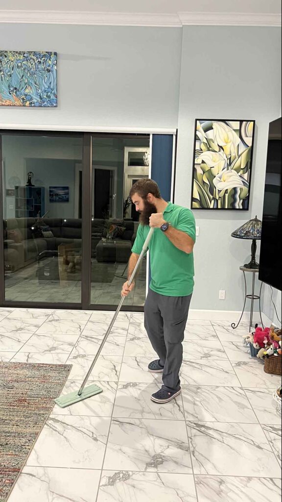House deep cleaning - Jan 11 | Goldmillio cleaning service in Cape Coral | mopping floors