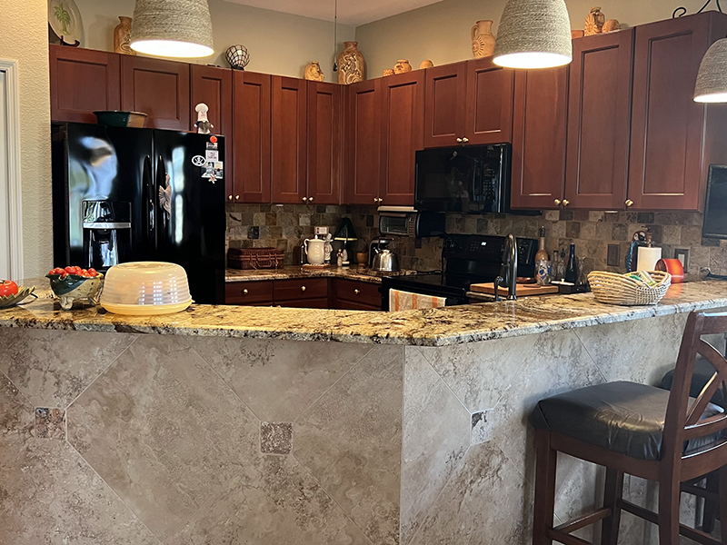 House deep cleaning - Jan 1 | Goldmillio cleaning service in Cape Coral 