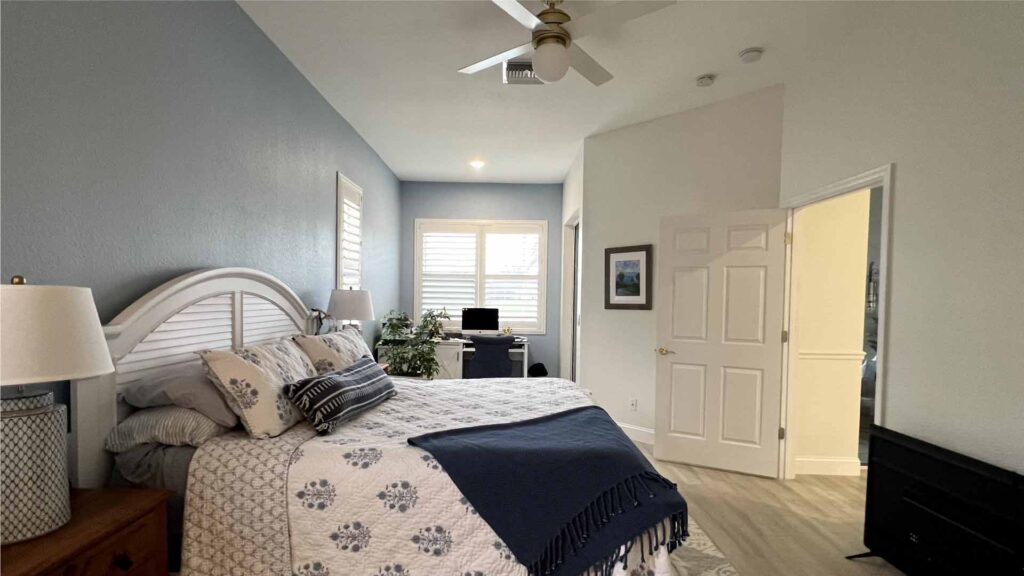 Master bedroom cleaning - Deep cleaning in Cape Coral by Goldmillio - Jan 17 