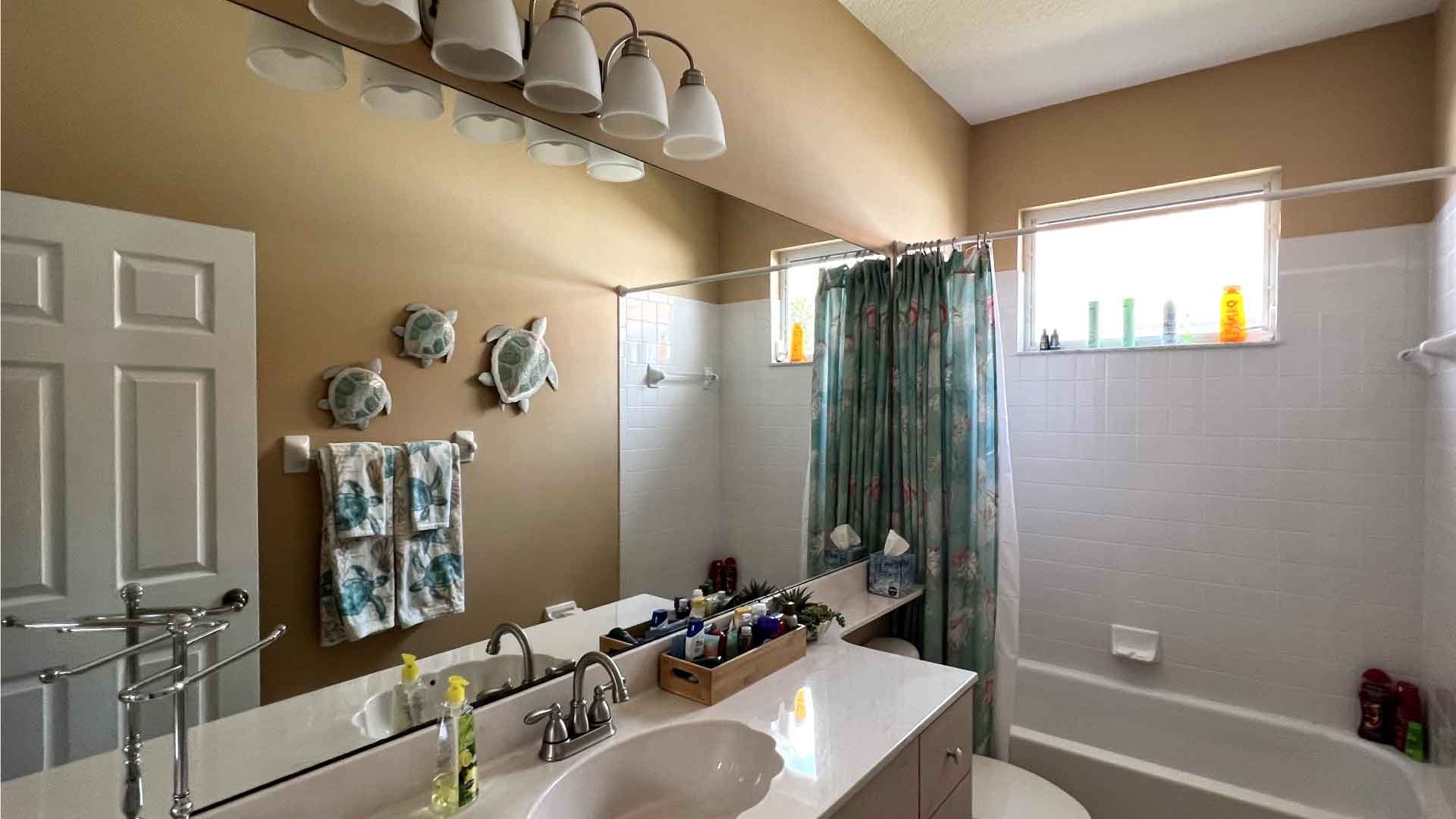 Bathroom cleaning - Deep cleaning in Cape Coral by Goldmillio - Feb 19