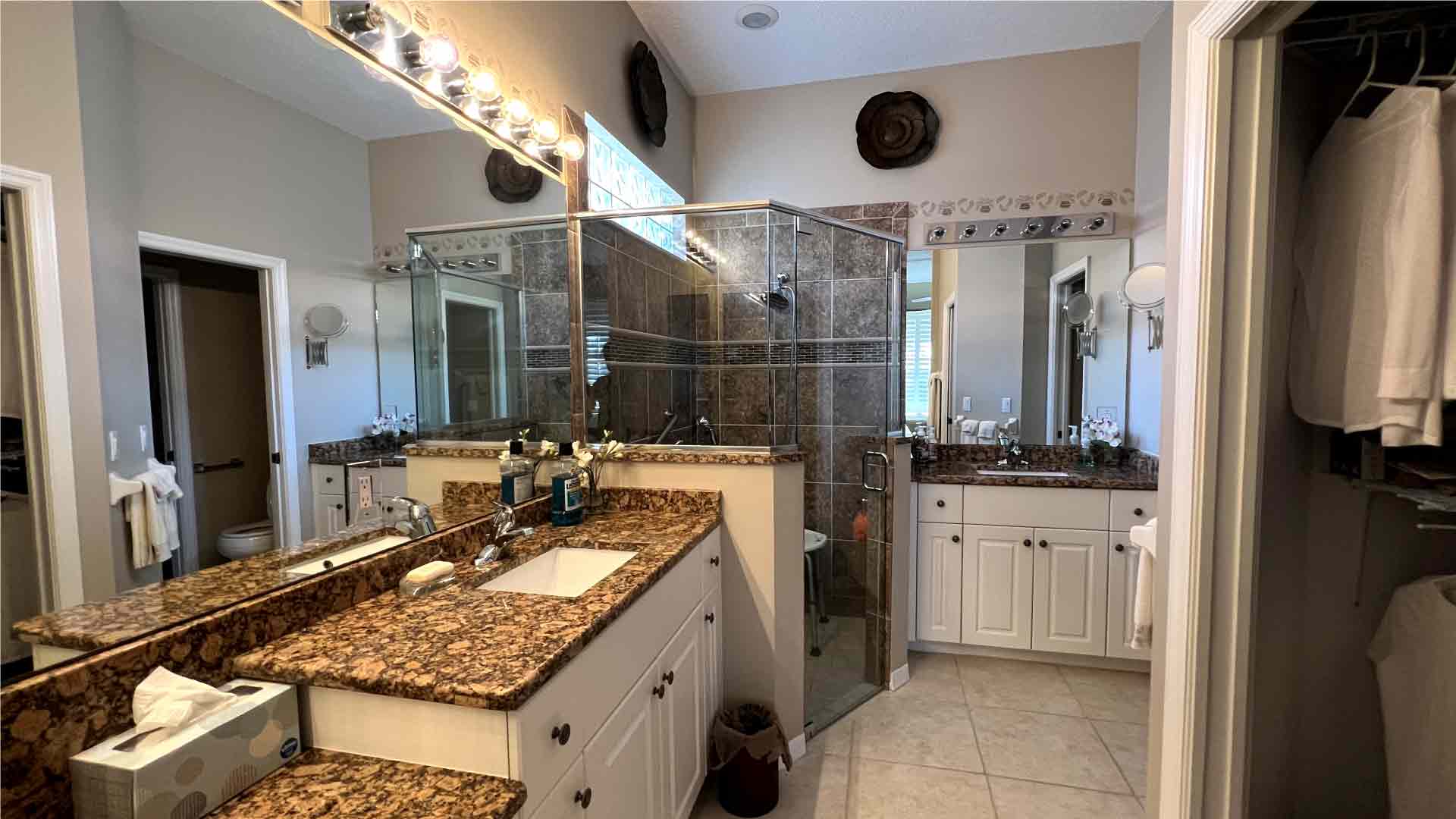 Bathroom cleaning - Regular cleaning in Cape Coral by Goldmillio - Feb 7