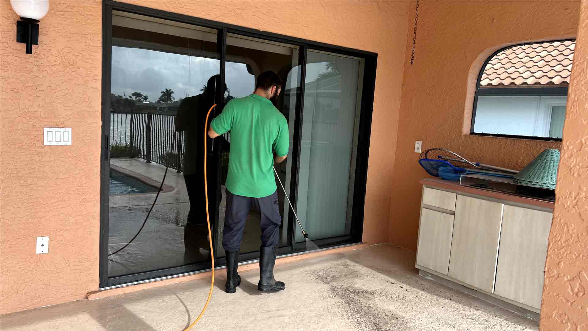 Pressure washing – Feb 12 | Goldmillio cleaning service in Cape Coral 