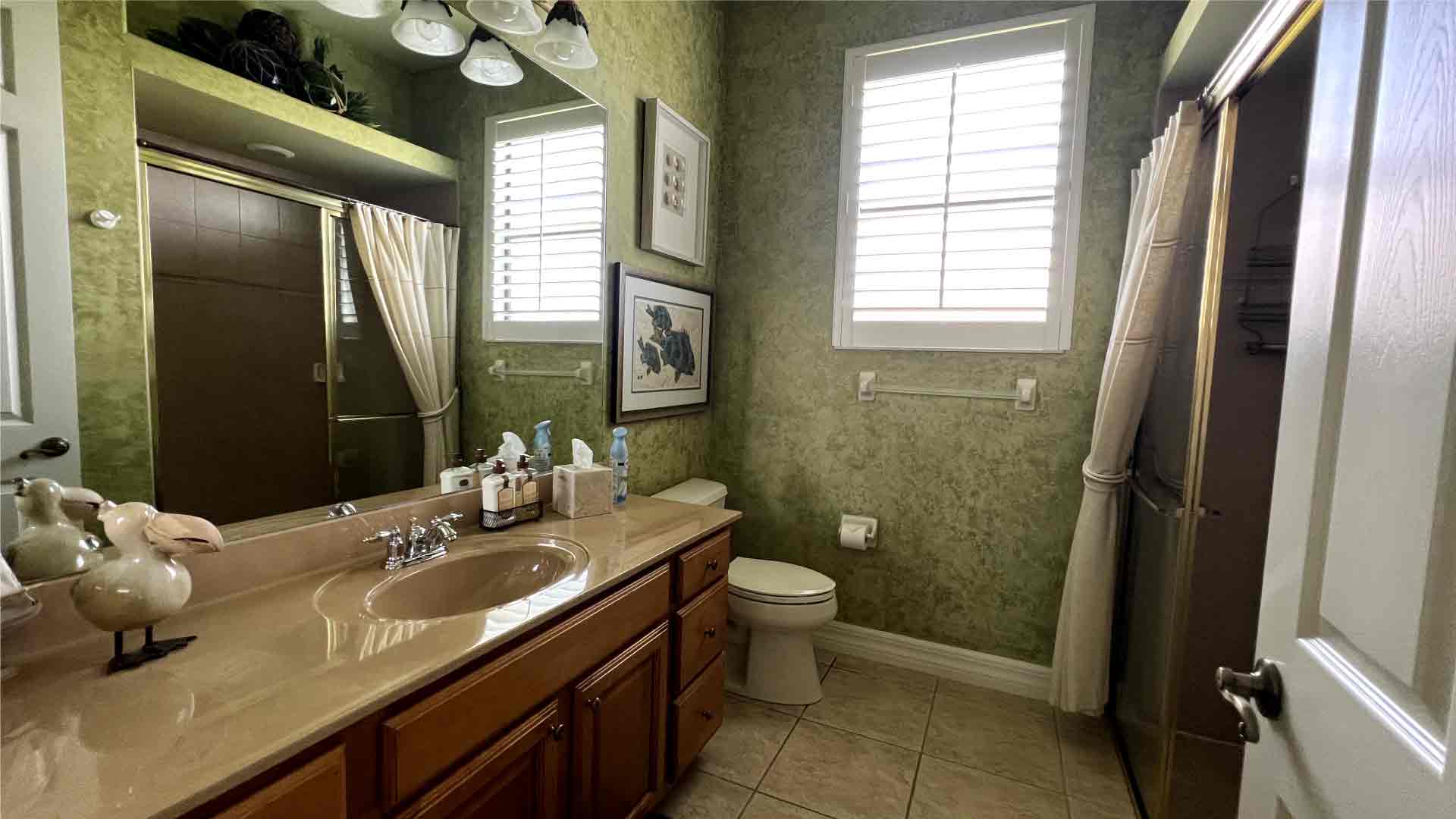 Bathroom - Regular cleaning in Cape Coral by Goldmillio - Apr 8