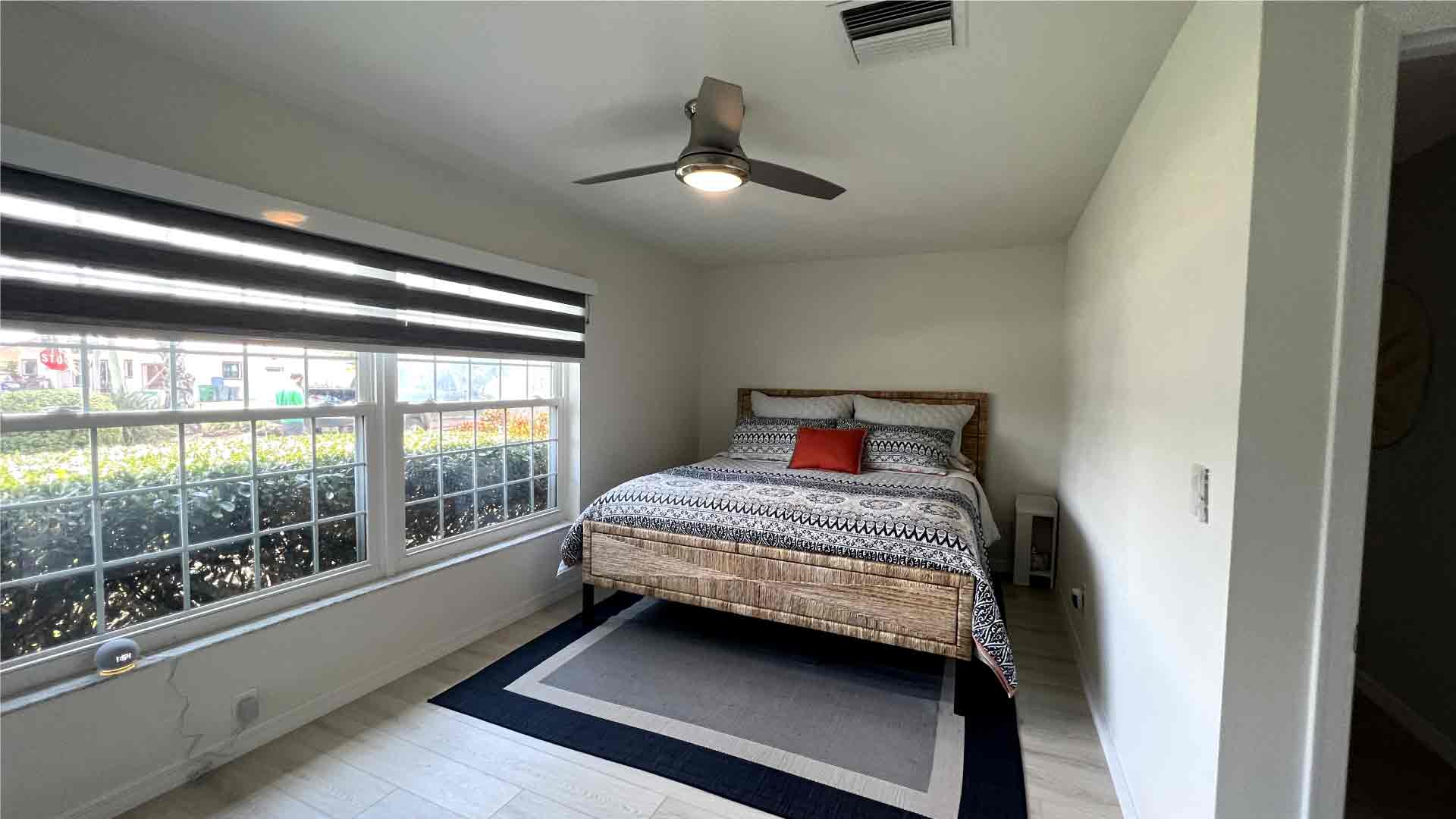 Bedroom - Deep cleaning in Cape Coral by Goldmillio - Apr 2