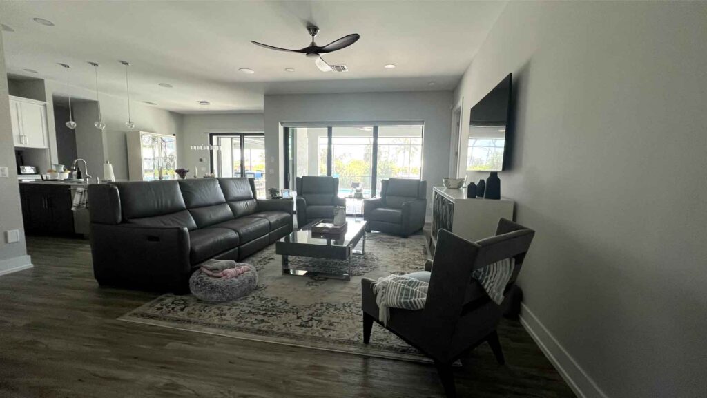 Living room - Deep cleaning in Cape Coral by Goldmillio - Apr 5 