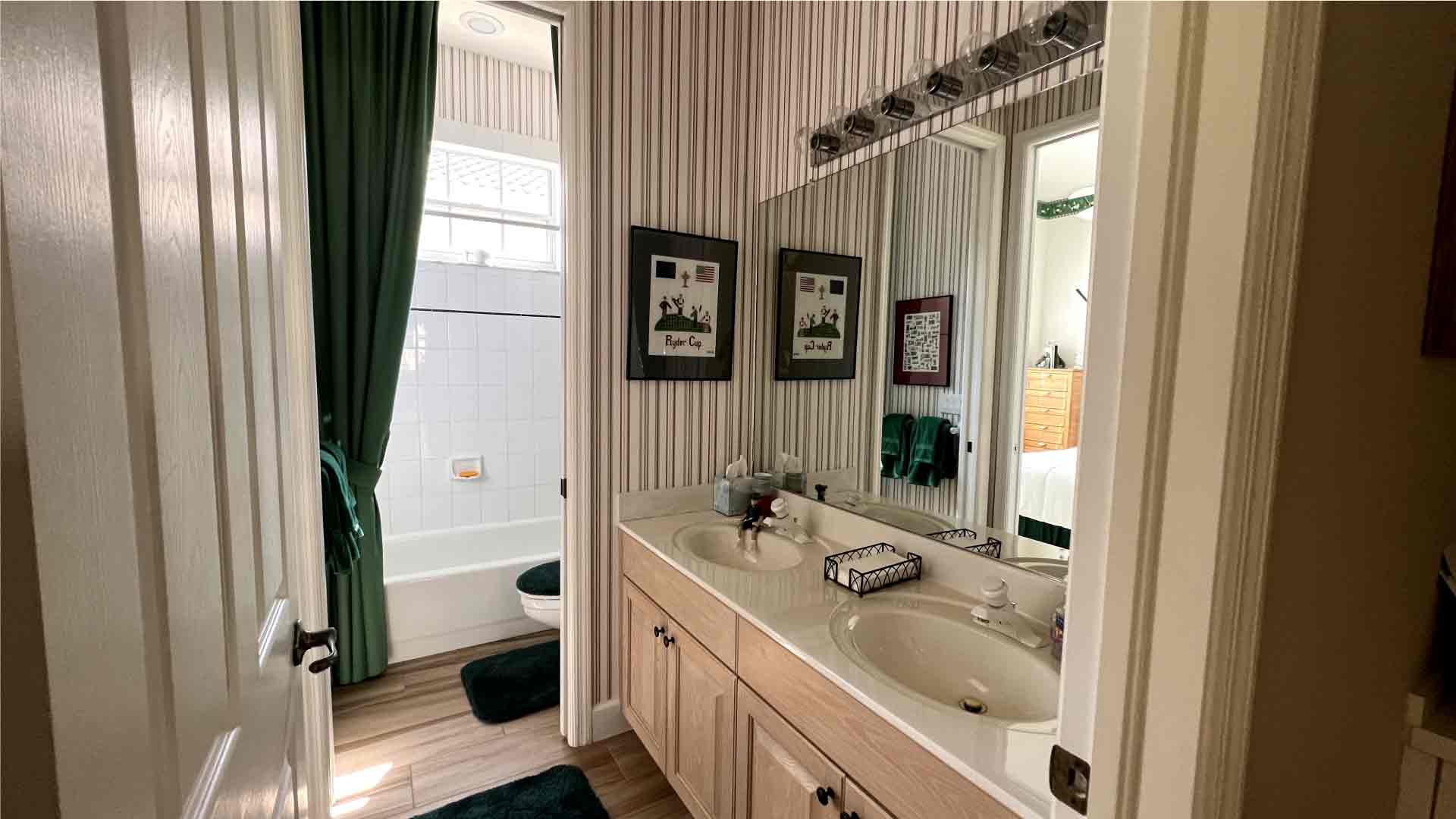 Bathroom - Regular cleaning in Cape Coral by Goldmillio - Apr 18