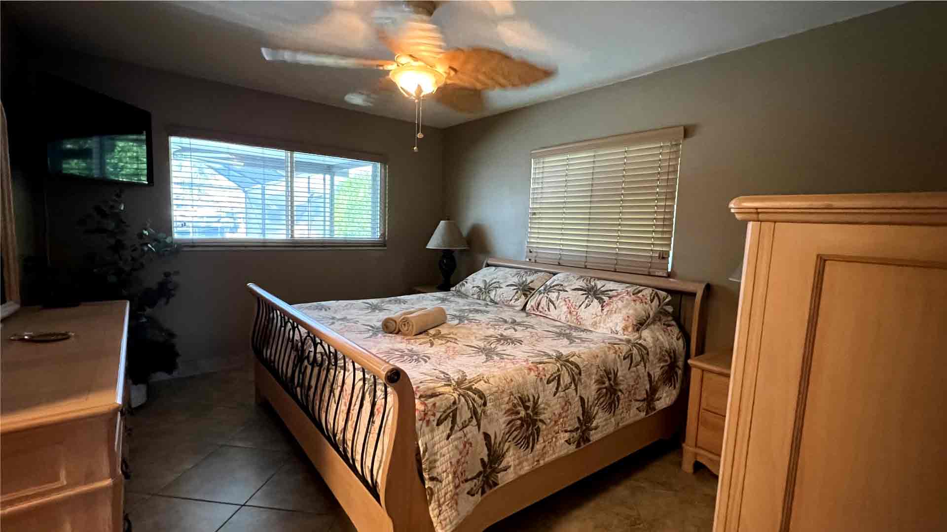 Master bedroom - Regular cleaning in Cape Coral by Goldmillio - Apr 12