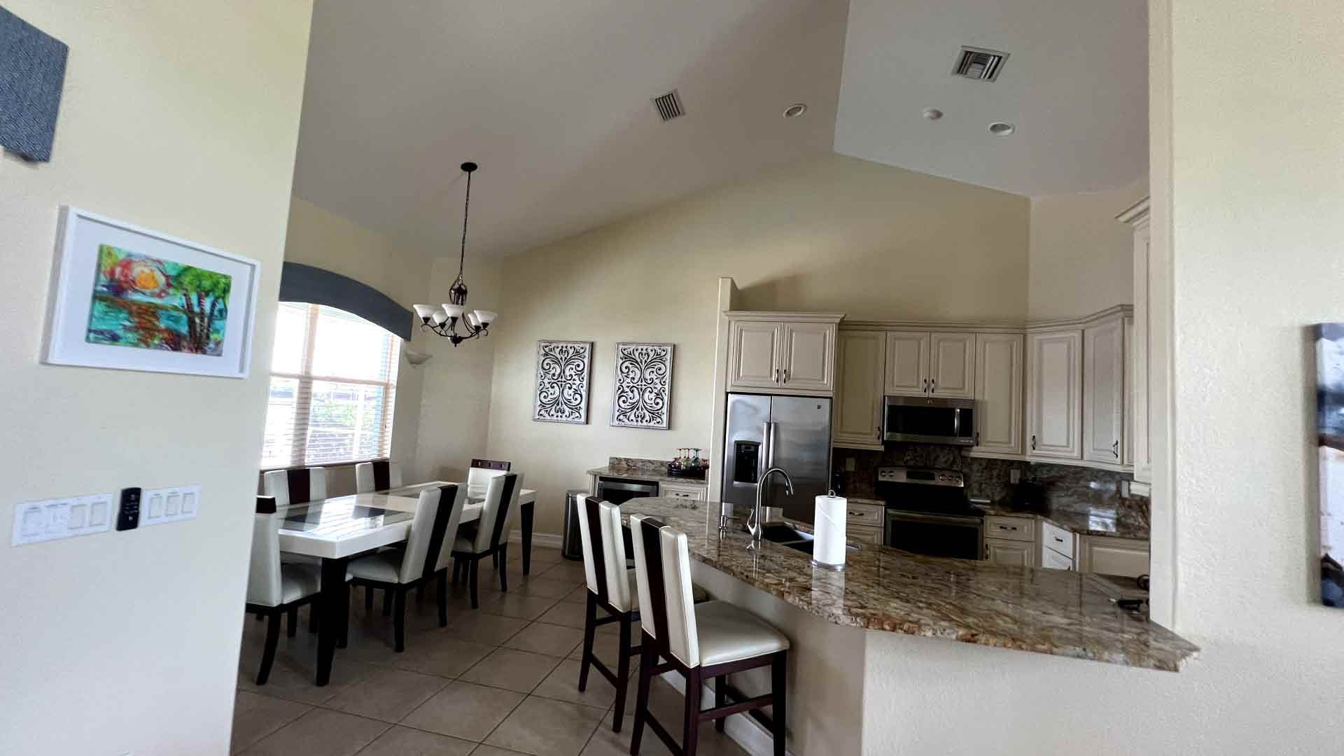 Kitchen - Regular cleaning in Cape Coral by Goldmillio - June 4