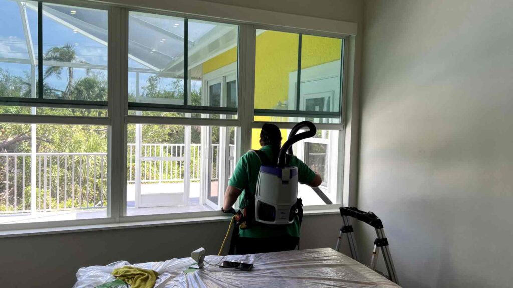 Window cleaning in Cape Coral by Goldmillio - Jun 10