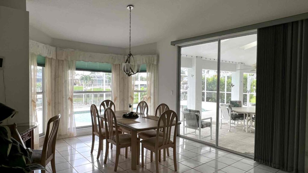 Deep cleaning in Cape Coral by Goldmillio - July 20