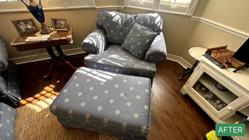 Upholstery Cleaning in Cape Coral by Goldmillio - Oct 25