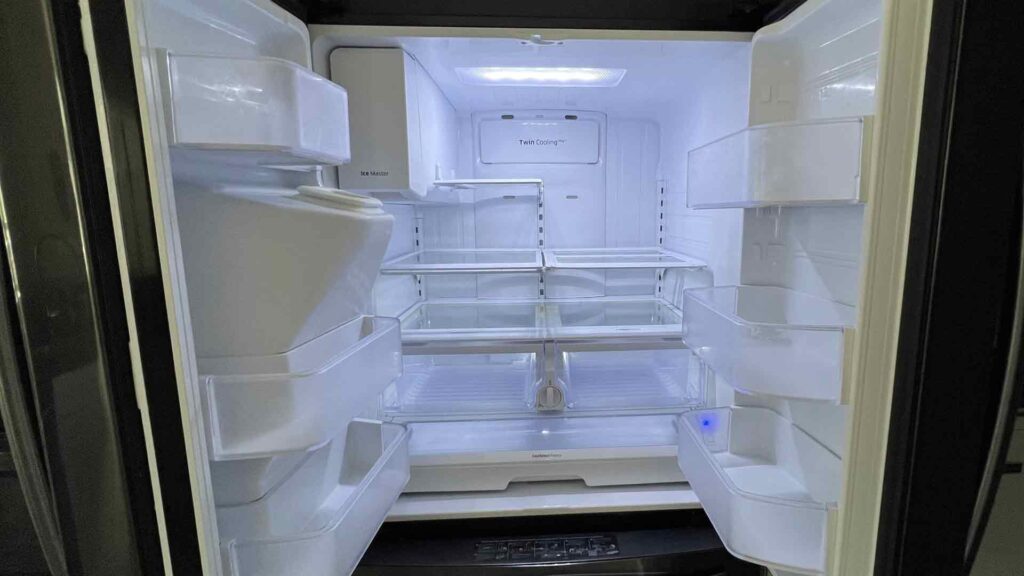 Fridge-after-cleaning-by-Goldmillio-May-17-2025